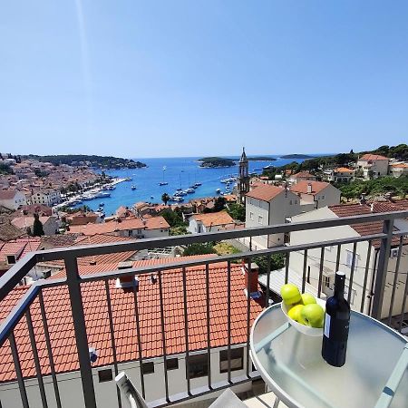 Brand New Apt W Balcony & Perfect Seaview At Center Хвар Экстерьер фото