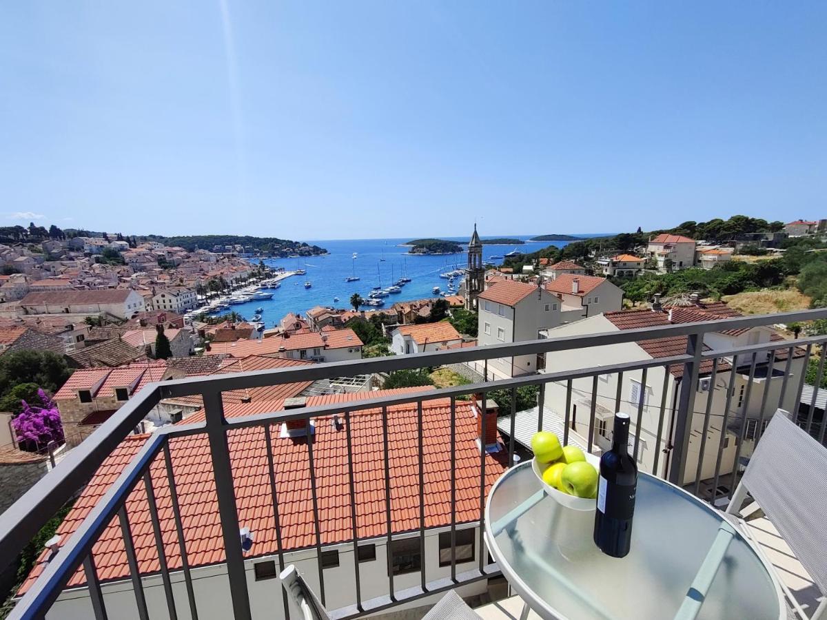 Brand New Apt W Balcony & Perfect Seaview At Center Хвар Экстерьер фото
