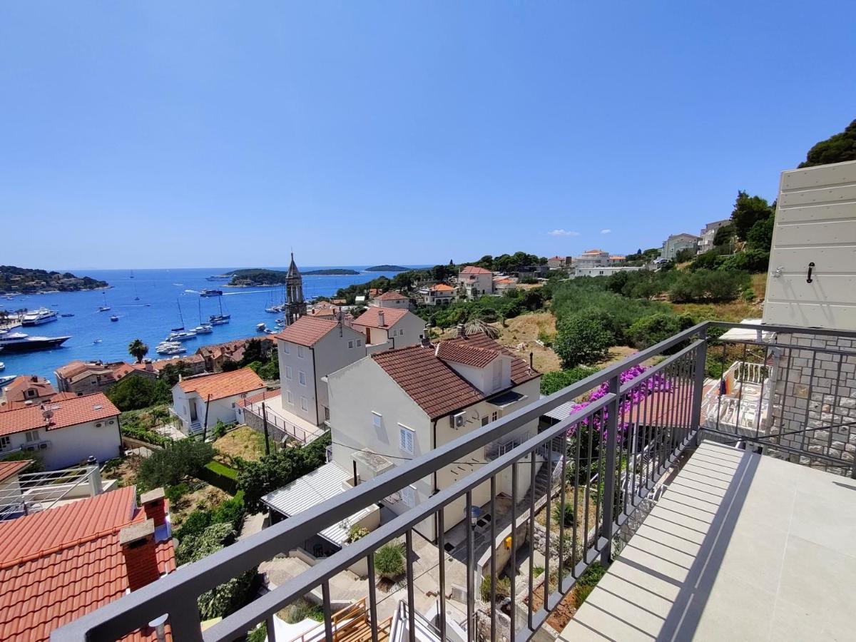 Brand New Apt W Balcony & Perfect Seaview At Center Хвар Экстерьер фото